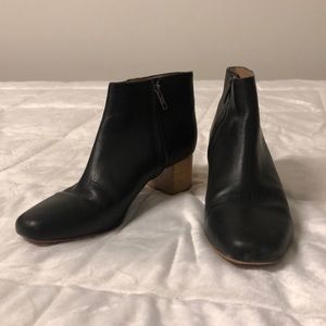 Madewell The Lucien black leather boot/bootie